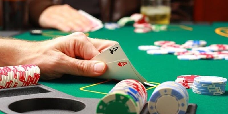 Poker U888 - Điểm đến giải trí tuyệt hảo cho mọi đối tượng 4 Dùng Bluff khi bạn đã có đủ kinh nghiệm